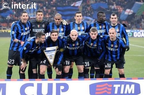 广东目标双冠，北京心仪外援遭截胡，辽宁欲更换外援，新疆队长受伤