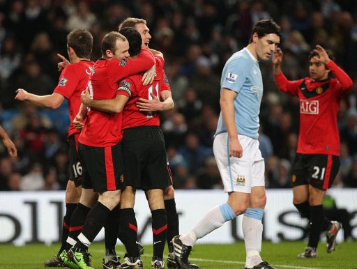 0-1！英意豪门欧冠巅峰对决：7亿战舰连伤两员大将 88分钟惨遭绝杀（0-1！英意豪门欧冠巅峰战：7亿舰队伤退两将，第88分钟吞绝杀）