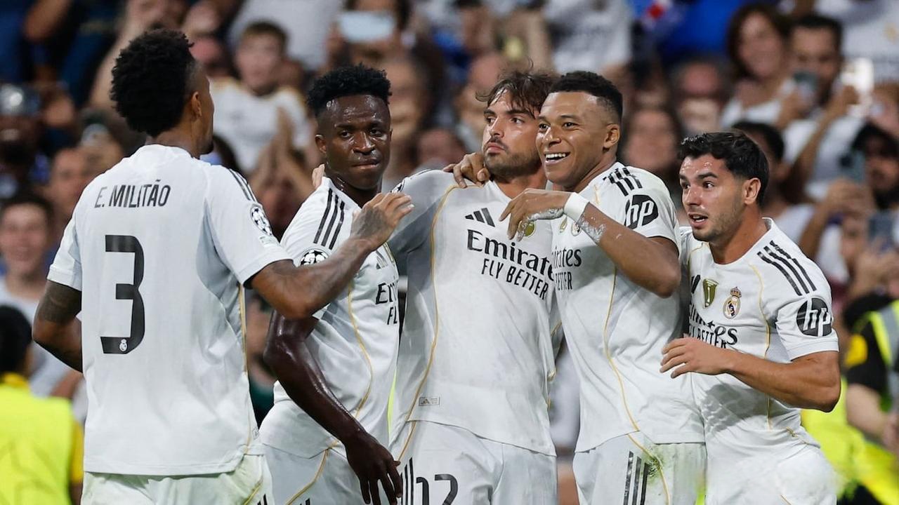 乔纳森-戴维：我可以踢任何位置；一直在训练后进行加练