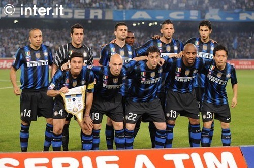 这队已经练到形成肌肉记忆了