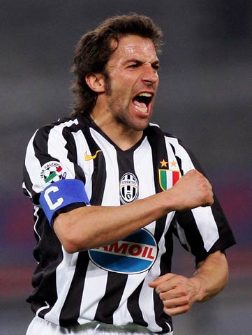 中超：北京国安客场2-1逆转上海申花（中超客场翻盘：北京国安2-1击败上海申花）