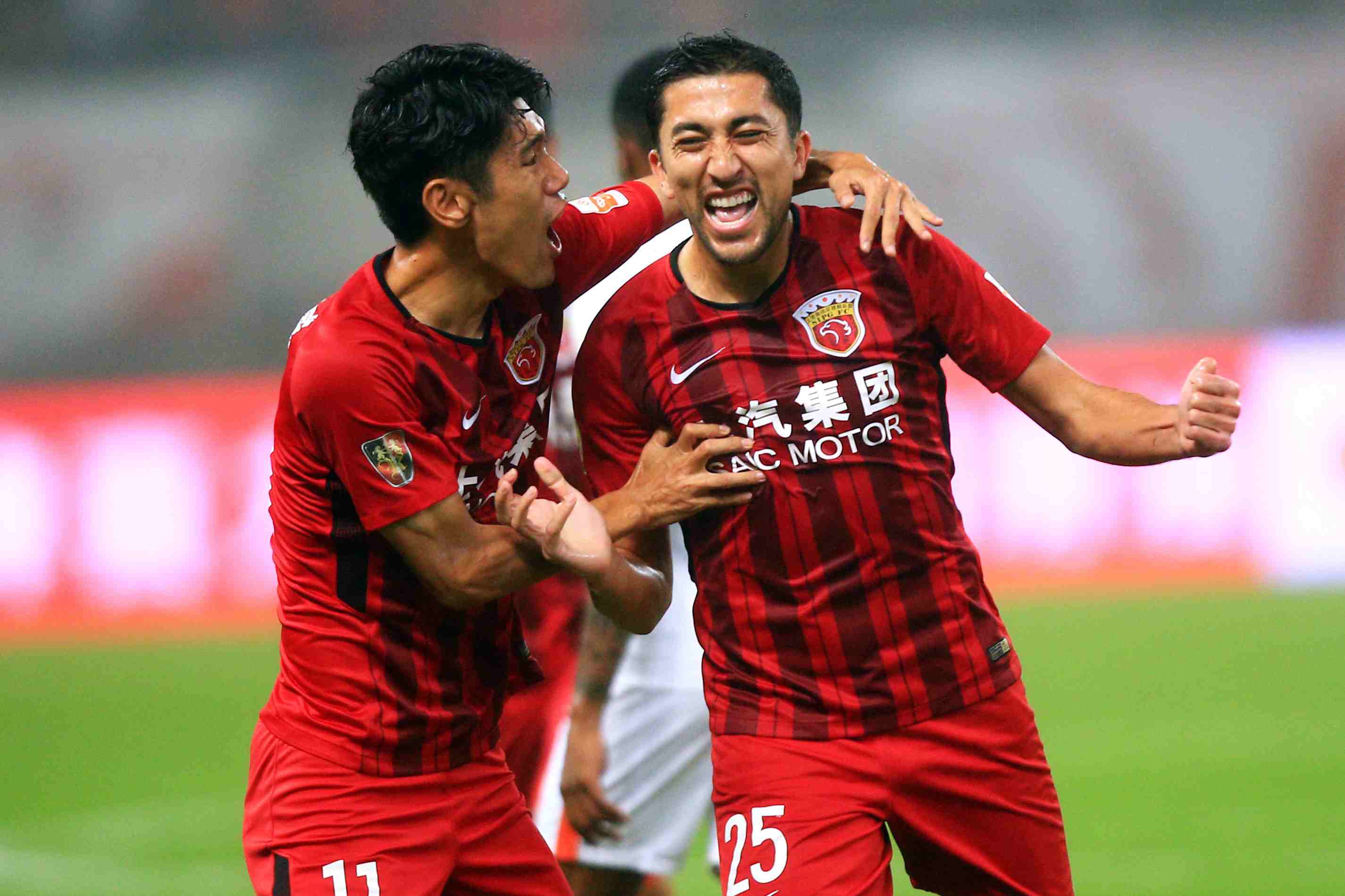 世界杯选拔赛出现突发状况，引广泛关注