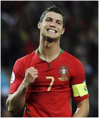 唐田：我们都希望瓦科留下来，职业队的人员交流和转会很正常