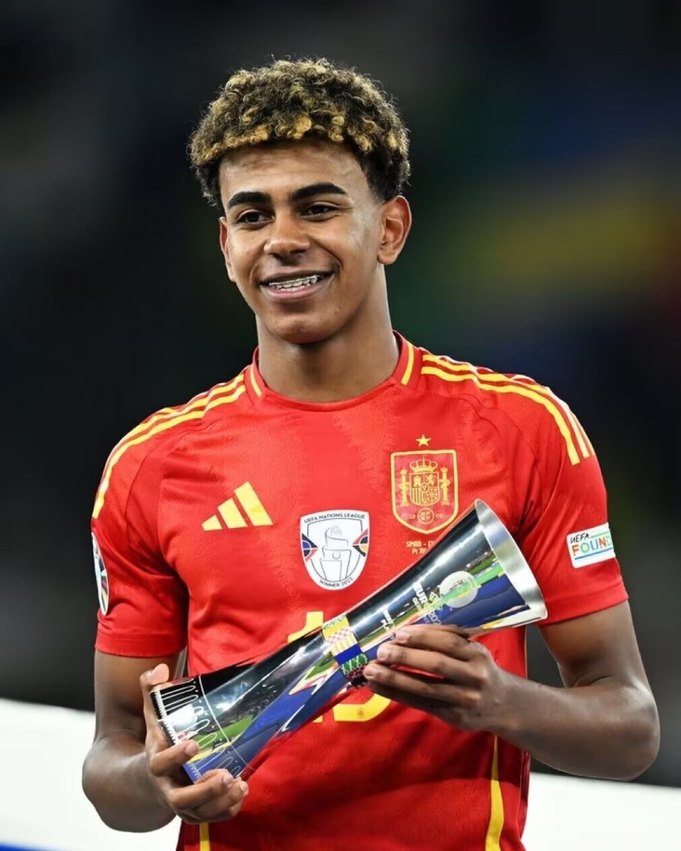 阿莱格里：明天肯定有人需要恢复，但替补的球员必须提供帮助