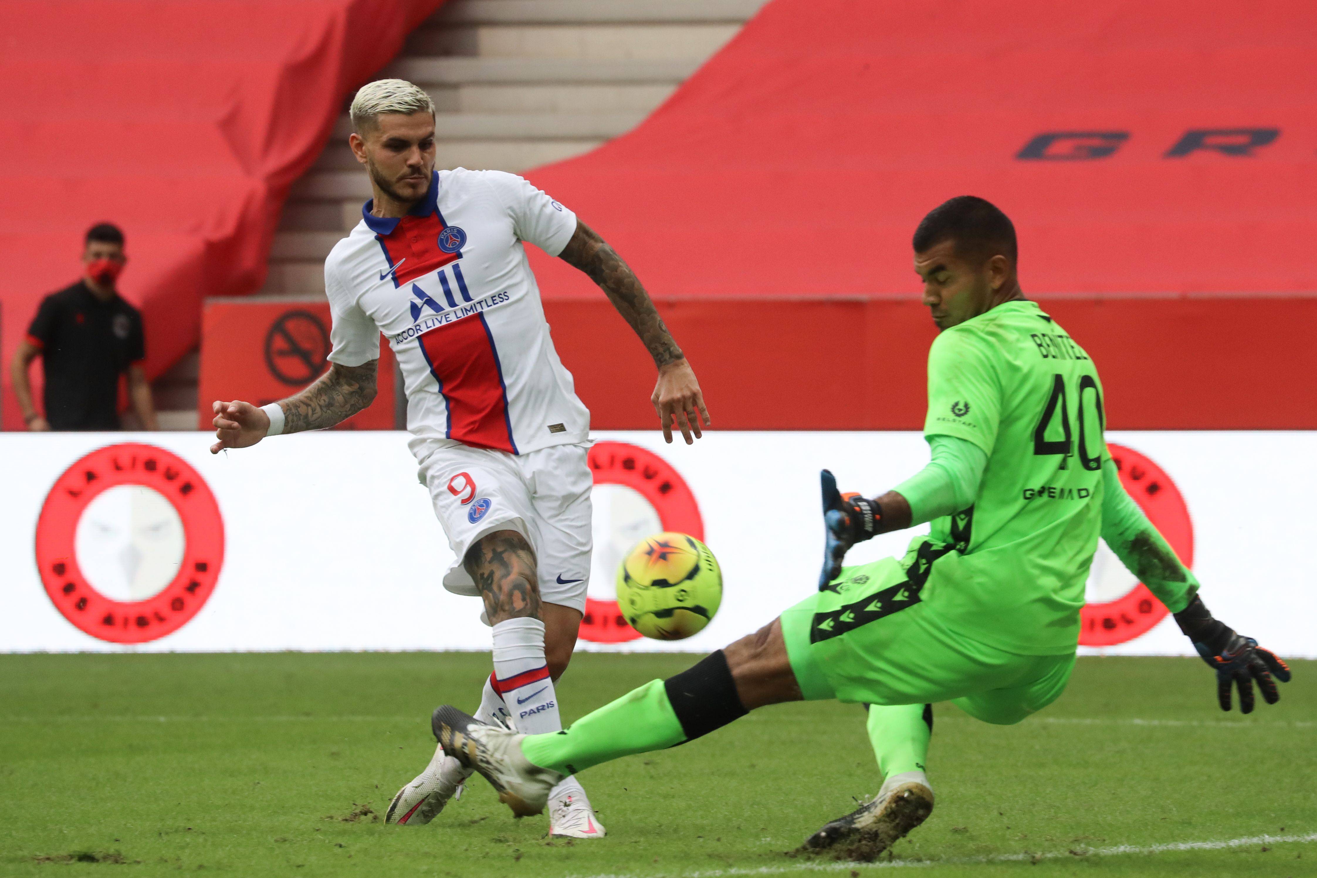 足球报：申花将利用今年最后两场亚冠来决定人员的去留（足球报：申花将以收官两场亚冠确定人员去留）