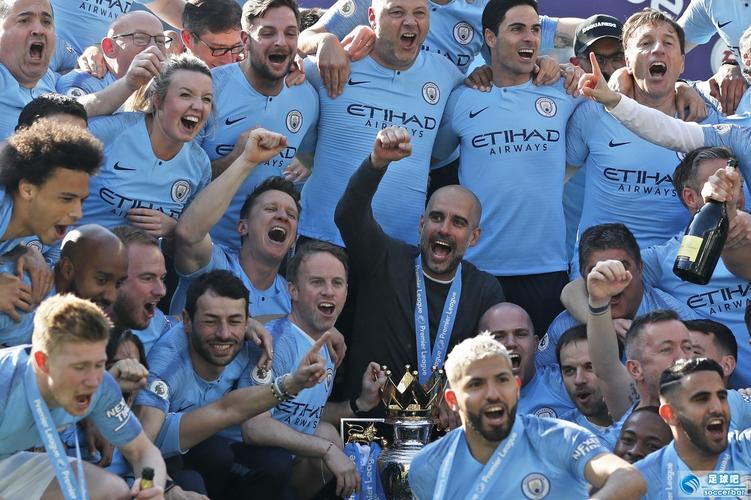 老佛爷：特瓦斯的薪水是英超主席的六倍，现在是时候清算他了（老佛爷：特瓦斯收入是英超主席的6倍，是时候跟他算账了）