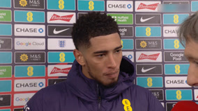 世体：巴萨冬窗将引进中卫，奥塔门迪、德弗里和塞内西是候选（世体：巴萨冬窗瞄准中卫补强，奥塔门迪、德弗里、塞内西在列）