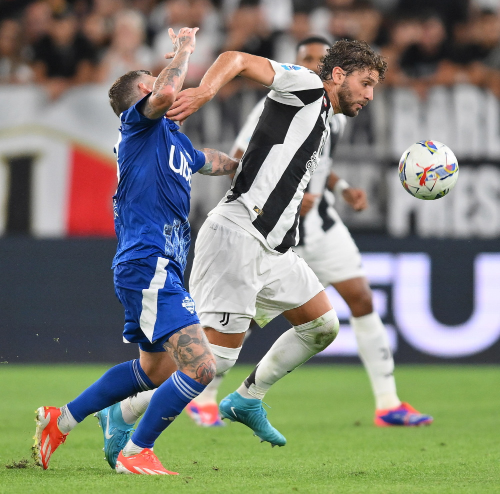 早报：又是一个疯狂的欧冠比赛日（晨报：欧冠再掀疯狂之夜）