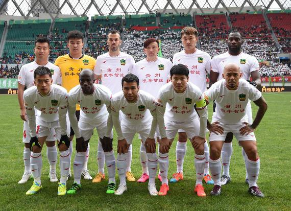 广东险完成大逆转！徐杰轰25+11，奎因27+8，杜锋昏头操作葬送好局