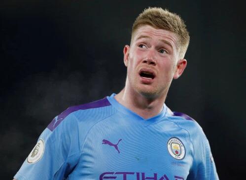 中足联官方：因球迷不当言行，对蓉城罚款50万并罚部分空场（中足联通报：因球迷不当行为，蓉城被罚款50万元并遭部分主场空场处罚）