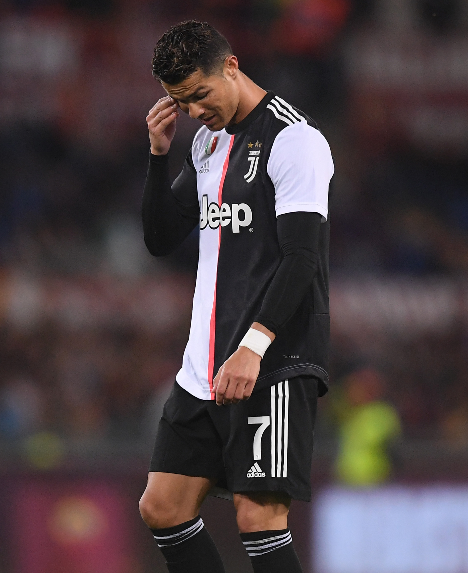 媒体人：莫拉塔和妻子复合可能性低，他妻子已经摘了婚戒（媒体人称莫拉塔与妻子复合希望渺茫，其妻已摘下婚戒）