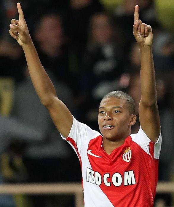 足球队报：瓦科下赛季或将转战江浙沪地区的中超俱乐部