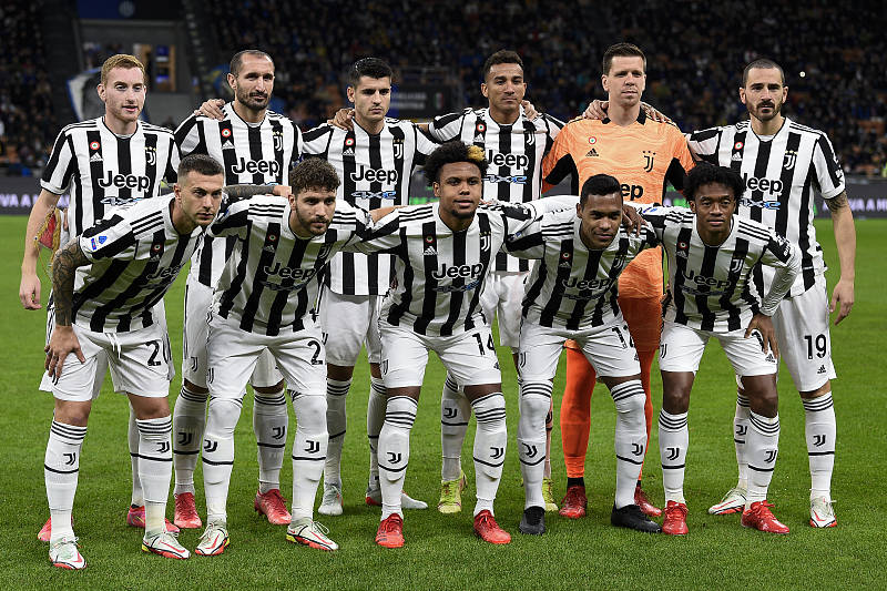 足球中超球员获选月最佳，数据联盟第一